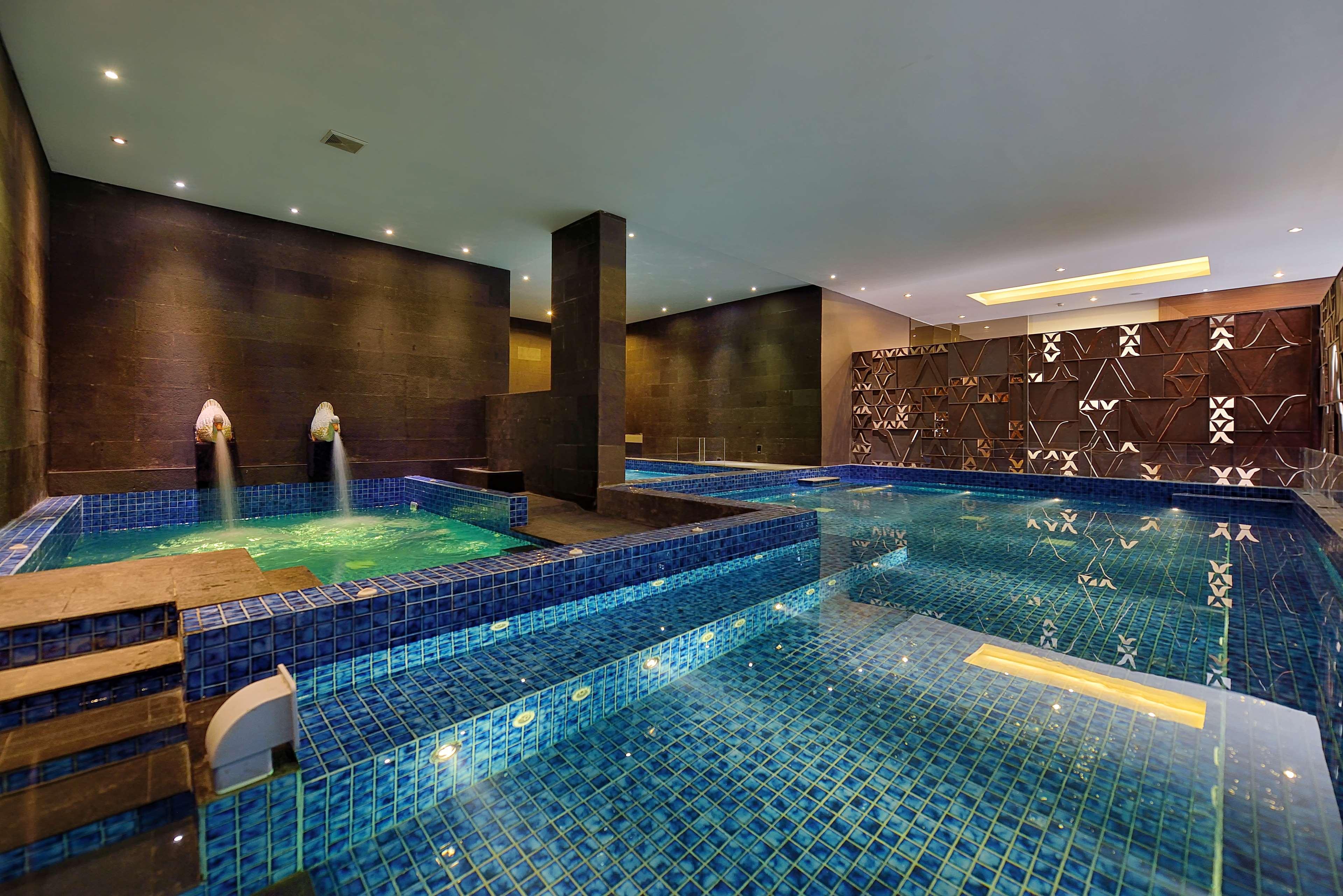 De Vins Sky Hotel Seminyak מראה חיצוני תמונה