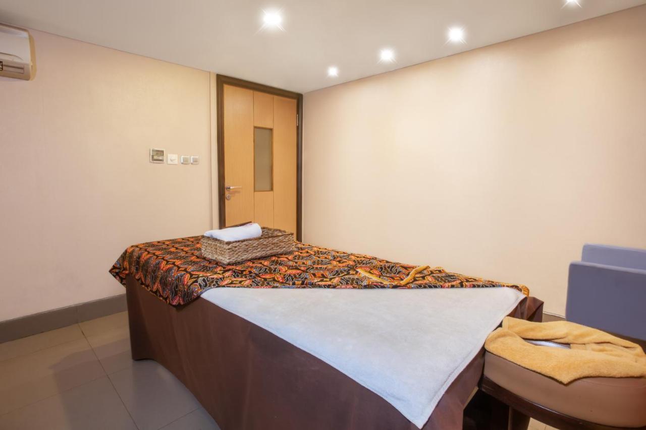 De Vins Sky Hotel Seminyak מראה חיצוני תמונה
